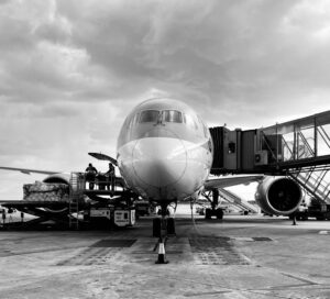 We visited with Qatar Airways one of their aircraft, a Boeing B787 Dreamliner, with which they move pharma cargo from Barcelona airport