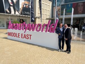 Beautyworld Middle East se ha mantenido como la feria comercial de referencia durante 25 años, dónde, los principales expositores internacionales, regionales y locales han presentado nuevos productos,